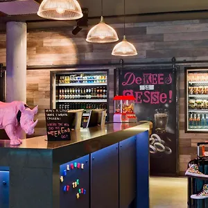 3* Ξενοδοχείο Moxy Frankfurt East